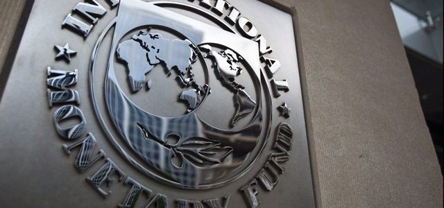 МВФ официально включил вопрос Украины в повестку дня – Порошенко