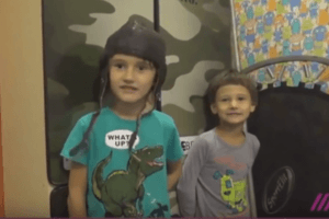 Российский ребенок, которому подарили кровать в виде “Бука”: хочу быть террористом и взрывать самолеты