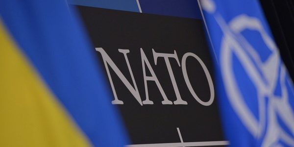 Большинство украинцев высказались за вступление в НАТО