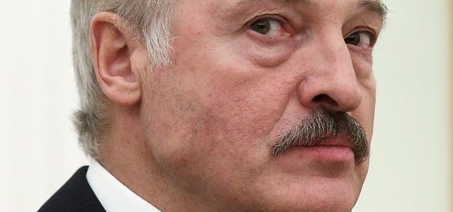 Лукашенко о договорах с РФ: Россия пинает их в хвост и в гриву