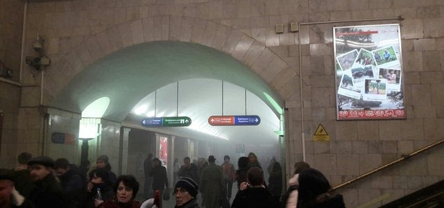 Теракт в петербургском метро: двое пострадавших во время взрыва в петербургском метро скончались в больнице
