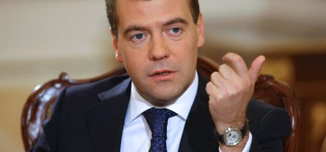 “Ребёнок настоящий. Медведеву бы в ясли вернуться”, – журналистка