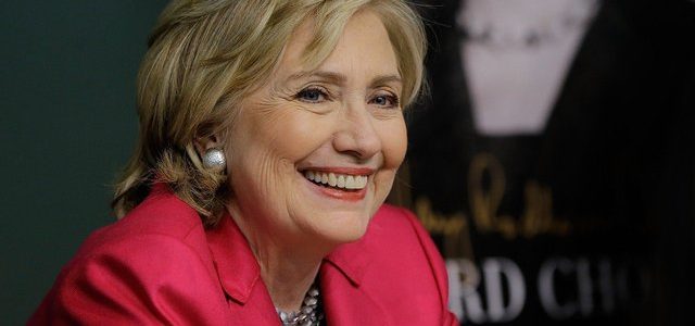 Клинтон назвала виновников ее проигрыша на президентских выборах