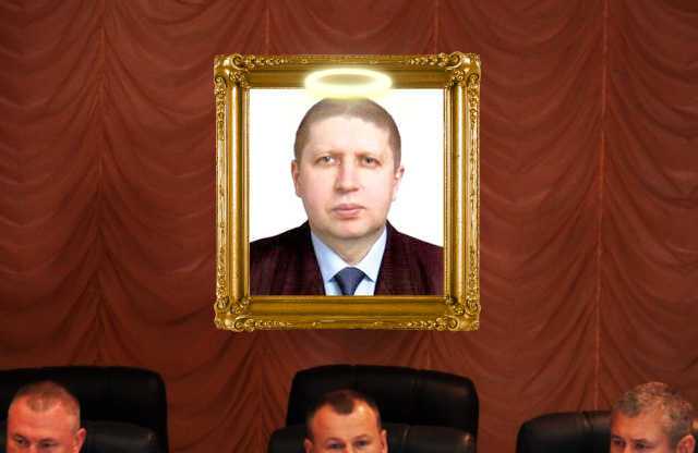 Прокуратура закрила справу щодо високопосадовця Полтавської поліції — йому повернули готівку на мільйон гривень