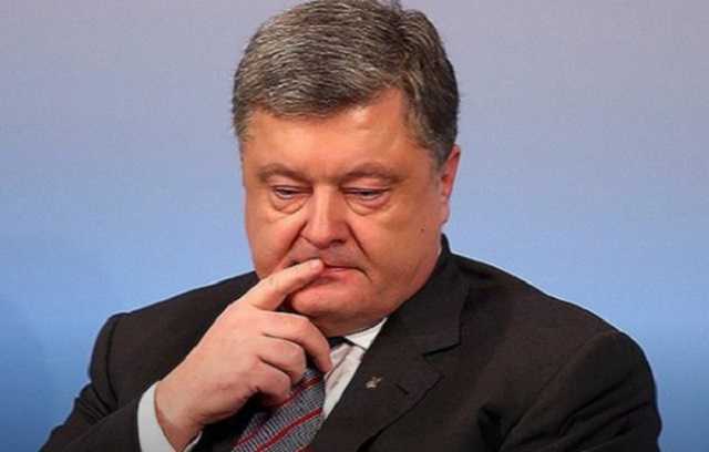 Порошенко потерял шанс во второй раз стать президентом, “воюя” с Антикоррупционным судом – политолог