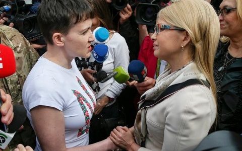 Тимошенко делит с регионалами Днепропетровскую область