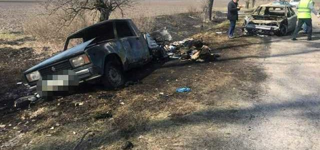 Ограбили и сожгли: на Киевщине совершен разбойный налет на автомобиль «Укрпочты»