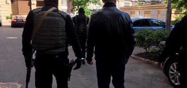 Похищали и пытали людей: в Киеве накрыли масштабную банду