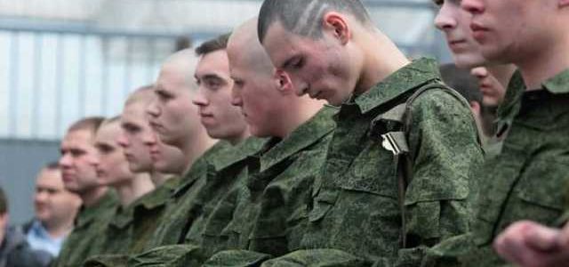 ’’В три часа ночи увезли во Львов служить’’: в Украине идет ’’охота’’ на призывников