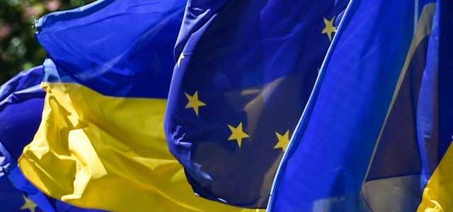 57% украинцев поддерживают вступление Украины в ЕС, более 44% – присоединение к НАТО, – опрос