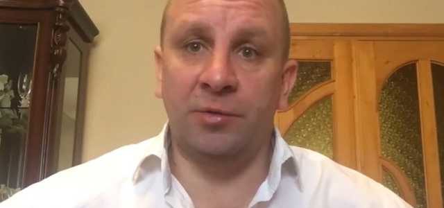 Украинского режиссера оштрафовали за ремонт разбитой дороги