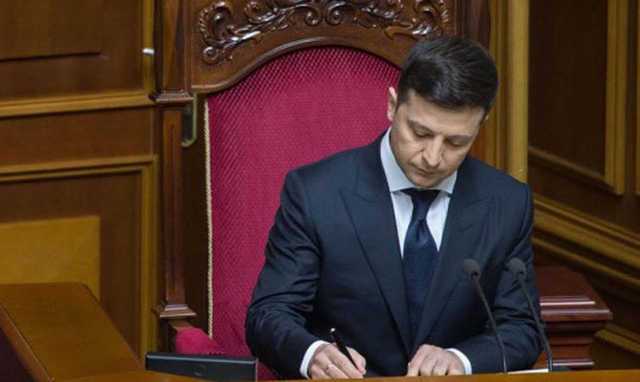 Президент отменил более 60 указов, мешающих бизнесу