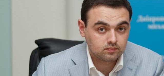 «Он может убежать!»: экс-секретарь горсовета Днепра Мишалов требует не дать сбежать с награбленным мэру Борису Филатову