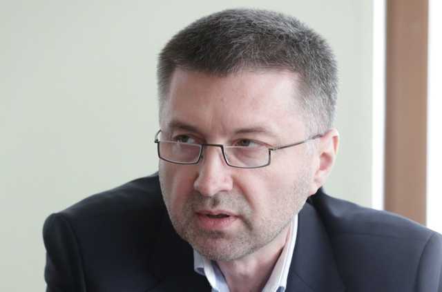 Уволенный за коррупцию экс-член правления Укрзализныци Александр Бужор через суд рвется к власти