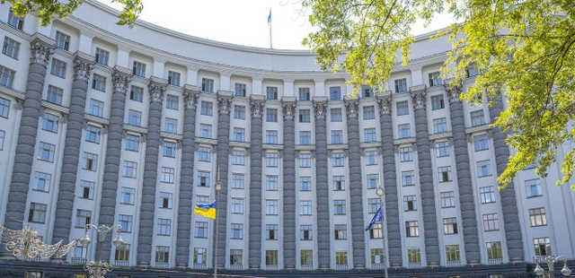 Монобольшинство в Раде утвердило программу Кабмина