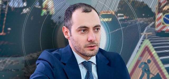 Как глава «Укравтодора» Александр Кубраков пропускает миллиардные тендеры через свой карман: расследование