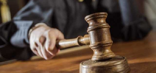 Суд обязал прокуроров открыть еще одно дело по “пленкам Ермака”
