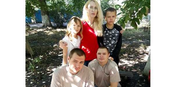 Как главврач “Укрзалізниці” уничтожал принципиального врача, маму 4-х детей