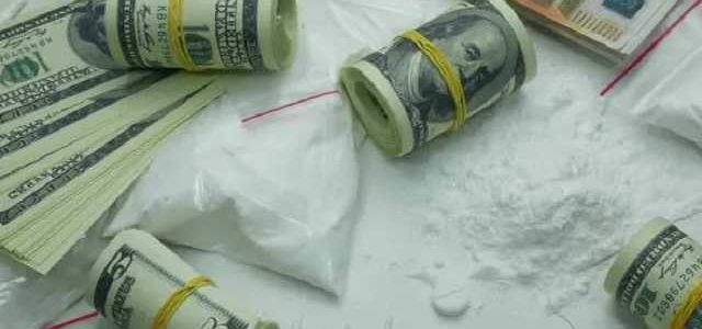 Запорожские наркоторговцы отдают полиции половину прибыли