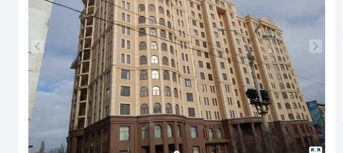 Оккупанты по частям распродают бизнес-центр Януковича в Донецке: хотят $ 700 тысяч за этаж