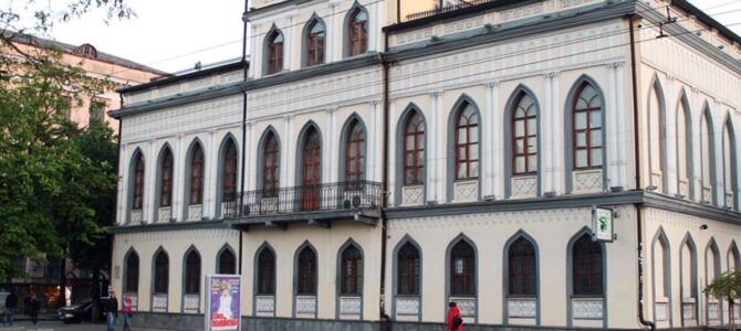 В Днепре на реставрацию Дома губернатора потратят 16 миллионов гривен: что сделают