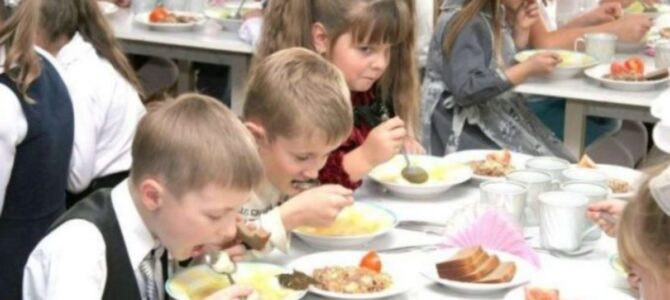 В Киеве для школ Шевченковского района купят еды на 5 млн у фирм с уголовными делами