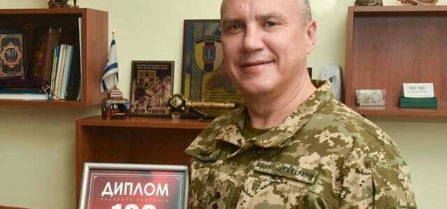 Воєнком Одеської області ввіз авто за 250 тисяч доларів як гуманітарну допомогу