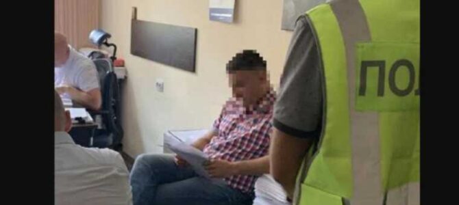 Заступник директора “Київавтодору” отримав підозру: на чому “спіймали”