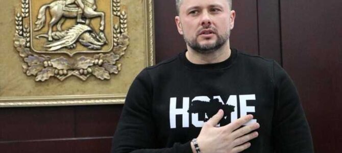 Київоблрада витратила на почесні подарунки 1,1 мільйона гривень