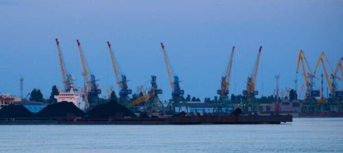В Ізмаїльському порту під час ремонту та закупівлі техніки привласнили кошти
