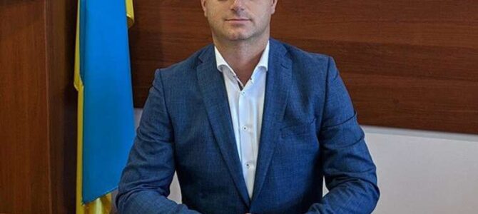 Розкішне життя родини Гурських: майно без ціни та Tesla для дружини
