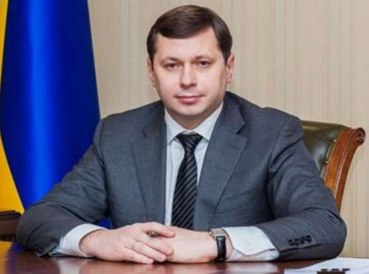 Суддя Ярослав Головачов обійшов закон і став мільйонером: історія суддівської імперії Суддя Ярослав Головачов обійшов закон і став мільйонером: історія суддівської імперії