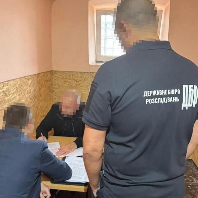 На Одещині чиновник міграційної служби «нажив» 83 мільйони за зарплати 28 тисяч гривень: отримав підозру