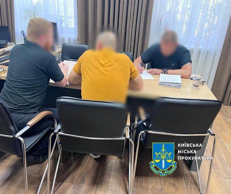 Директору департаменту КМДА повідомили про підозру: через службову недбалість переплатили 4,8 мільйона гривень за генератори Директору департаменту КМДА повідомили про підозру: через службову недбалість переплатили 4,8 мільйона гривень за генератори