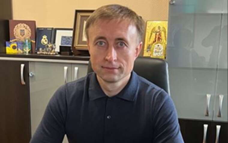 Розслідування проти Комара: ДБР взялося за елітний спосіб життя митника Розслідування проти Комара: ДБР взялося за елітний спосіб життя митника