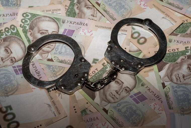 Колишнього керівника податкової засудили за хабарництво десятирічної давнини