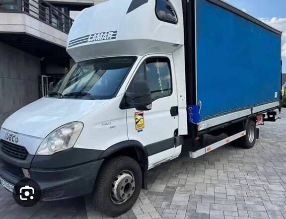 Суд повернув контрабандний бус та товари на 10 мільйонів гривень, оштрафувавши лише водія на 255 тисяч