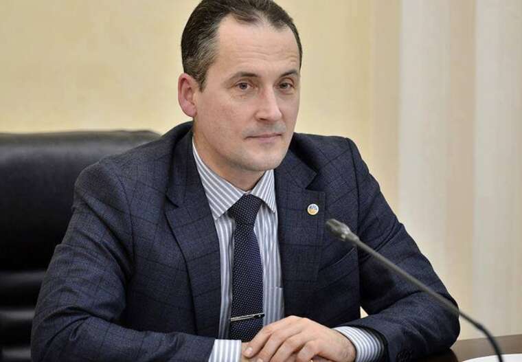 Керівник «Центру пробації» Янчук збирав хабарі через коробки з-під кави Керівник «Центру пробації» Янчук збирав хабарі через коробки з-під кави