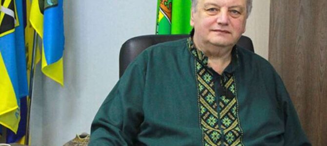 “Схеми на крові”: Мера Нетішина відсторонили від посади через підозри у махінаціях на закупках дронів для ЗСУ