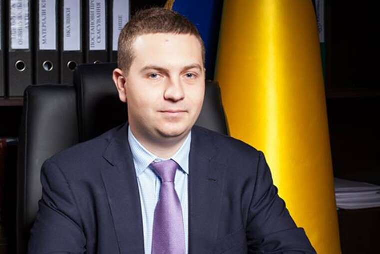 Експрокурор Мазурик, спійманий на хабарі 100 тисяч доларів, остаточно програв суд: Апеляція підтвердила законність звільнення Експрокурор Мазурик, спійманий на хабарі 100 тисяч доларів, остаточно програв суд: Апеляція підтвердила законність звільнення