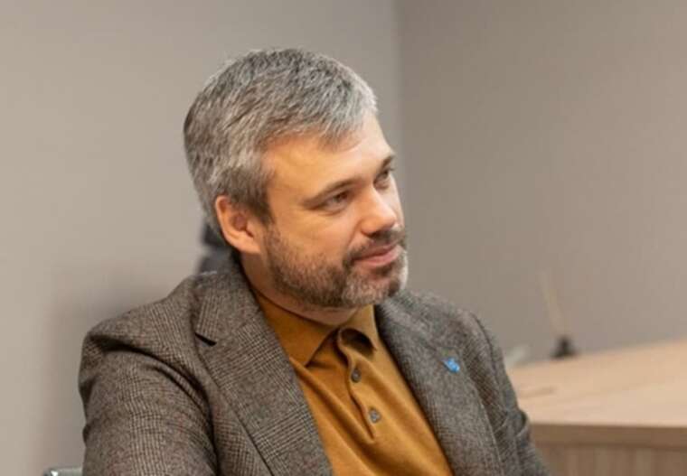 Забудова парку “Нивки”: Справу заступника голови КМДА Петра Оленича скерували до суду