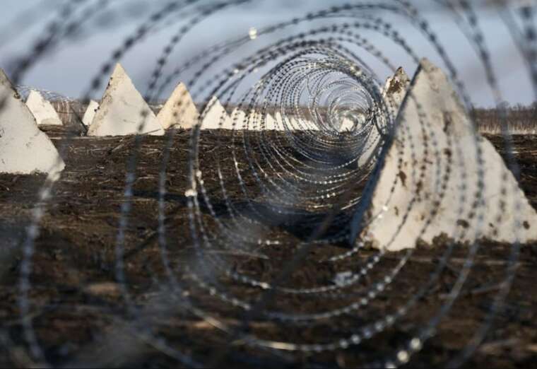 Рахункова палата виявила порушень на 5 мільярдів гривень під час будівництва військових фортифікацій Рахункова палата виявила порушень на 5 мільярдів гривень під час будівництва військових фортифікацій