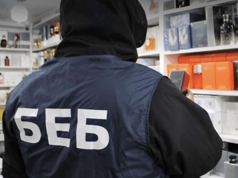 Фальсифікація справи: На Буковині судитимуть ексдетектива БЕБ, який “покращував показники” за гроші