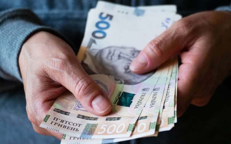 На Чернігівщині військових підозрюють у розкраданні понад 400 тисяч гривень на пальному для техніки