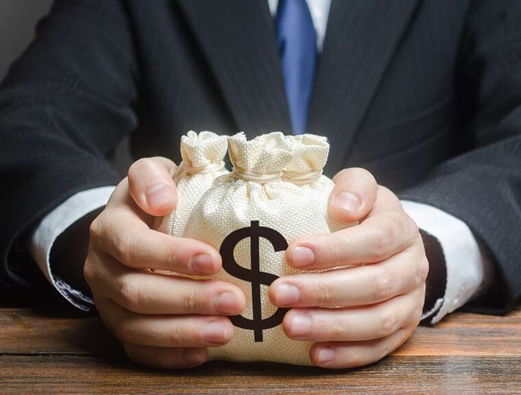 За ширмою безпеки: як українські посадовці приховали тисячі декларацій у 2025 році за допомогою “військових” пільг