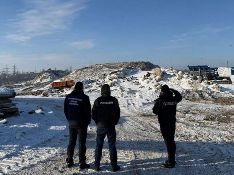 Обшуки в мерії Дніпра: правоохоронці розслідують масштабну корупцію на сміттєвих полігонах