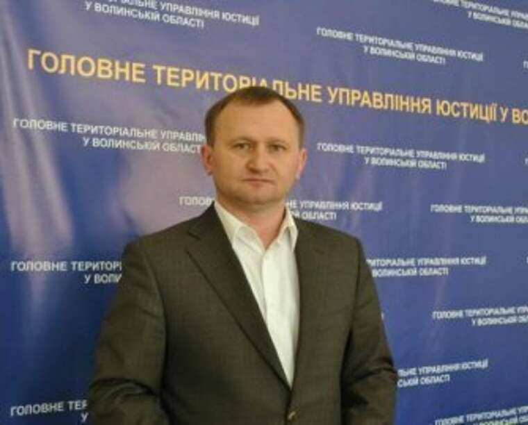 Рік умовно за системну корупцію: як експосадовець Волинської ОДА Кухарик отримав м’який вирок, вдаючи безробітного