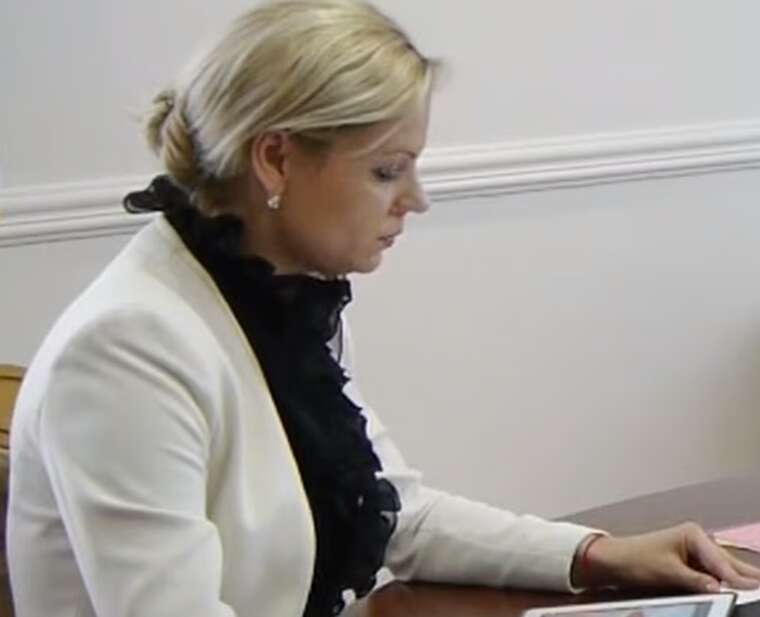 Нове прізвище — старі звички: корупціонерка Оксана Чернявська стала Мунтян і влаштувалася в Держекоінспекцію