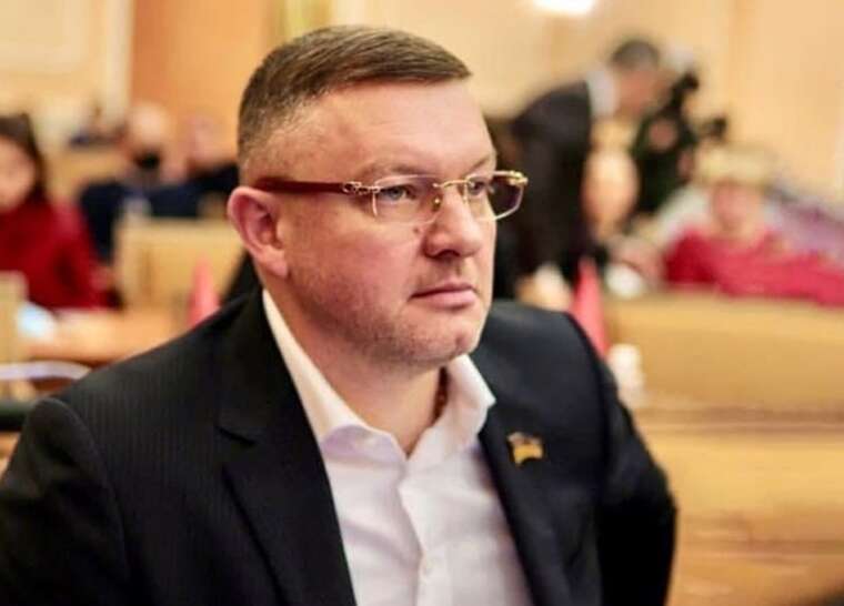 Зброя, золото та Breguet: одеський депутат Едельман показав мільйонні статки та приватні колекції Зброя, золото та Breguet: одеський депутат Едельман показав мільйонні статки та приватні колекції