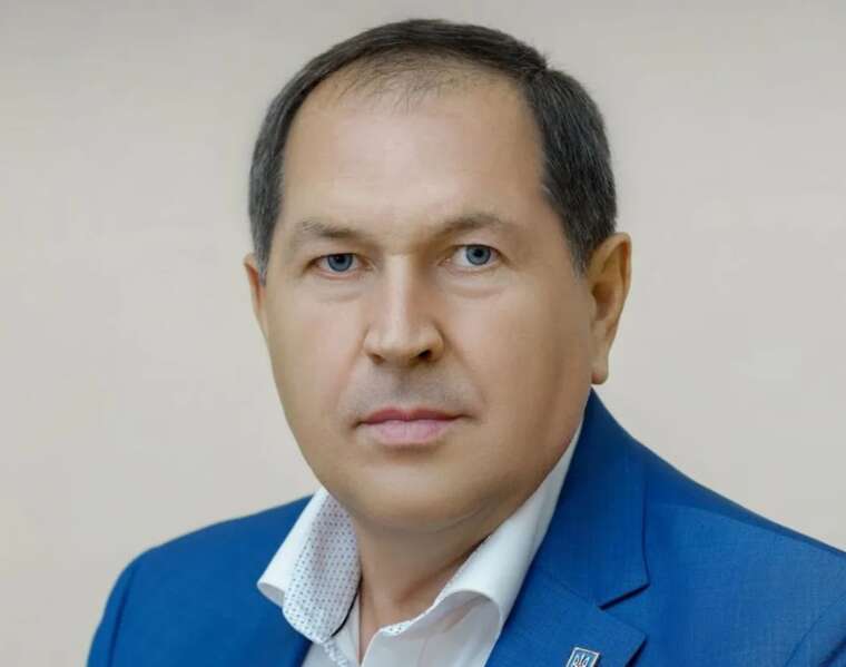 63 мільйони за рік: очільник Кіровоградської ОВА Райкович задекларував рекордні доходи та мільйони готівки 63 мільйони за рік: очільник Кіровоградської ОВА Райкович задекларував рекордні доходи та мільйони готівки